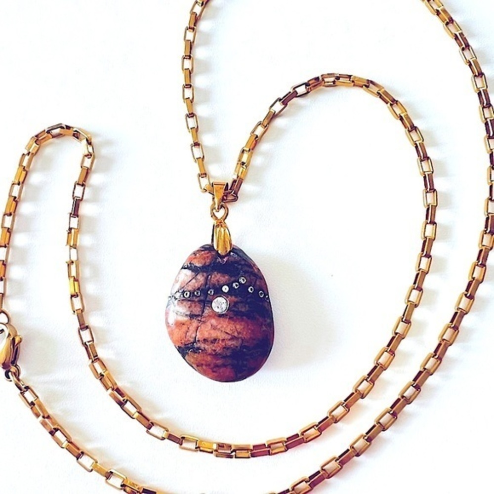 18k Cubic Zirconia Adorned Natural Stone Necklace